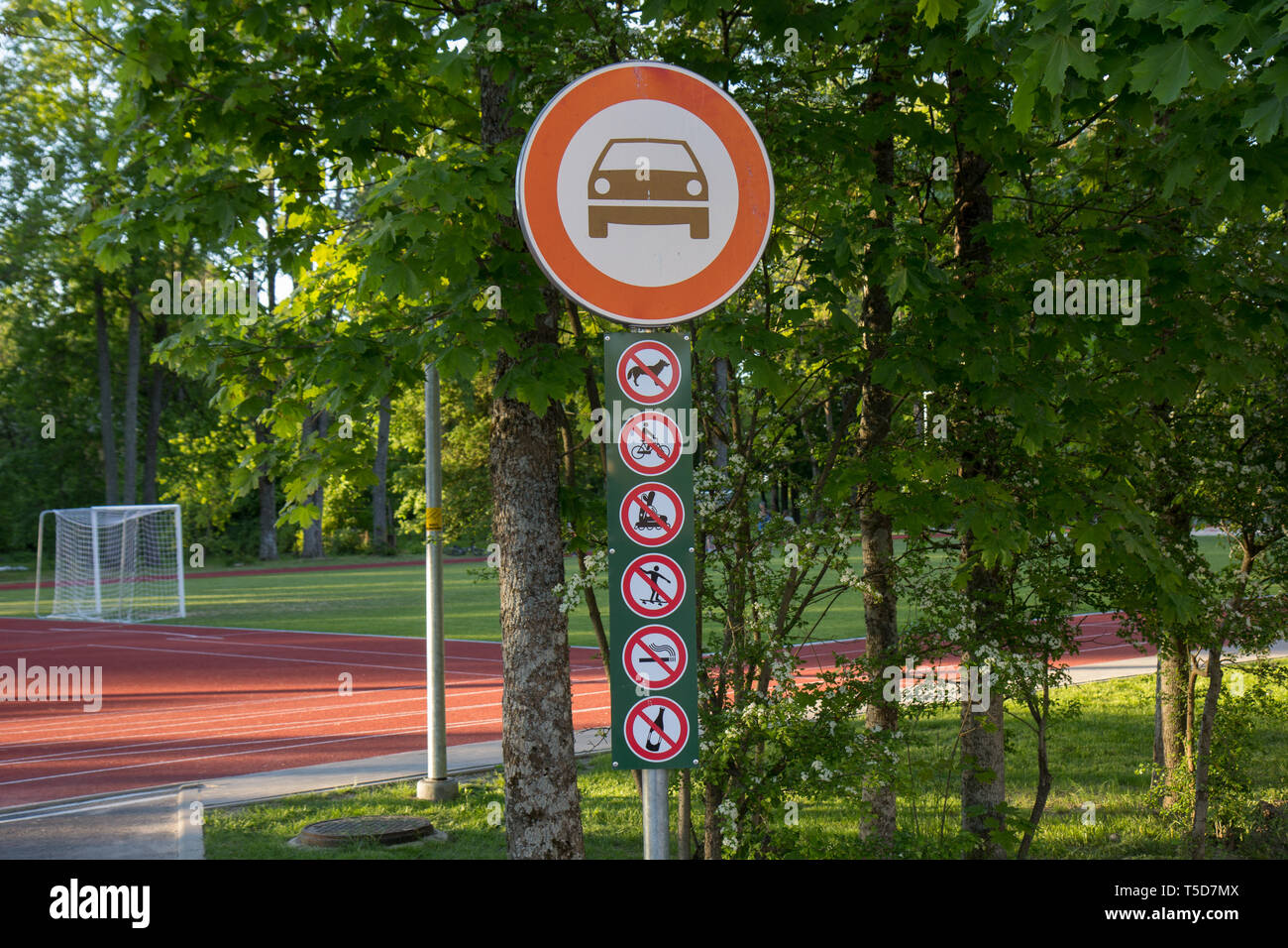 Verbotsschilder Stockfotos & Verbotsschilder Bilder - Alamy