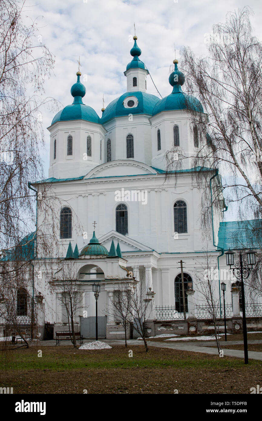 Ansicht der Spassky Cathedral in der Stadt Yelabuga, Russland Stockfoto