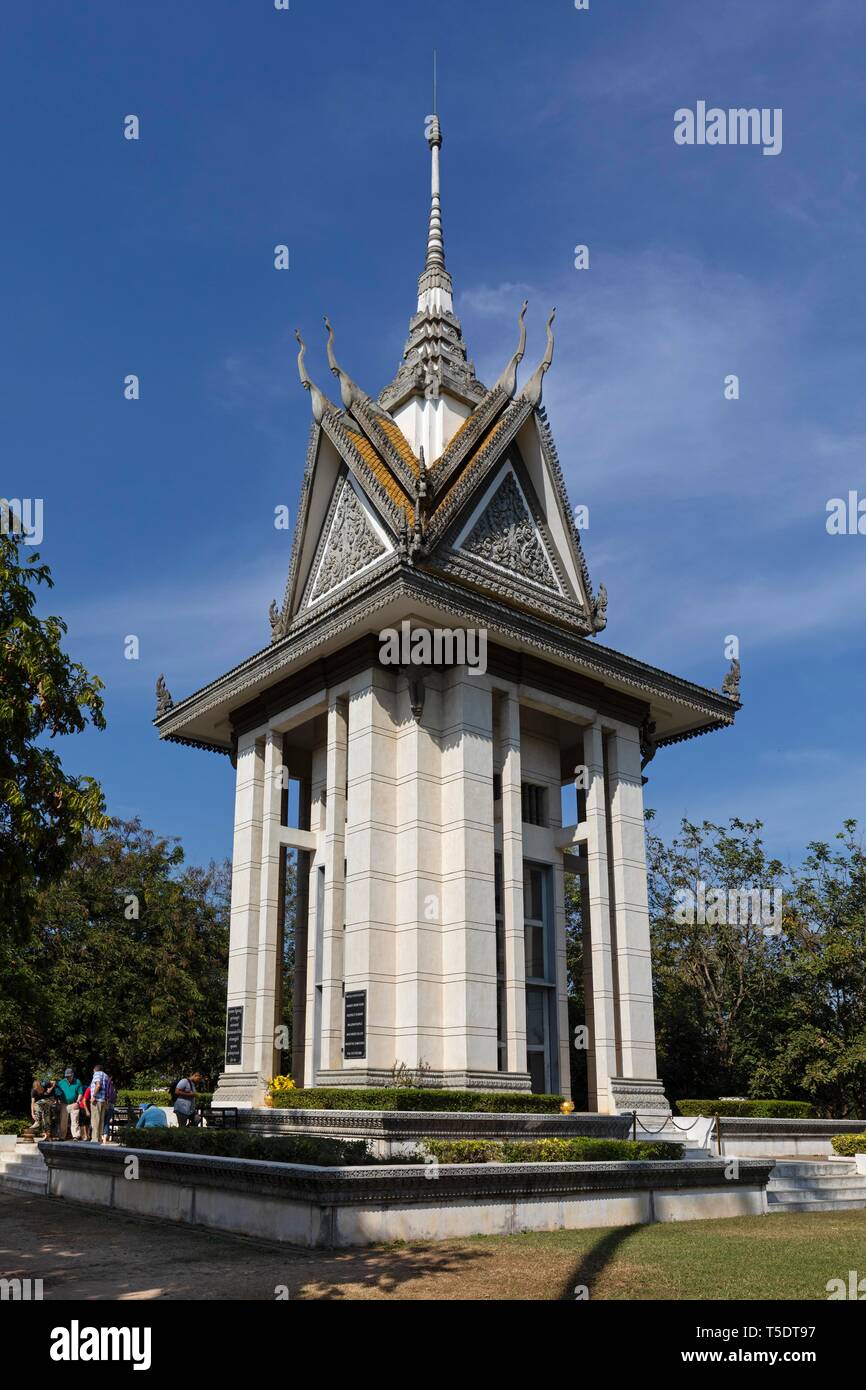 Massengrab, Memorial Stupa, Pagode, Killing Fields des Khmer Rouge, Choeung Ek, Phnom Penh, Kambodscha Stockfoto