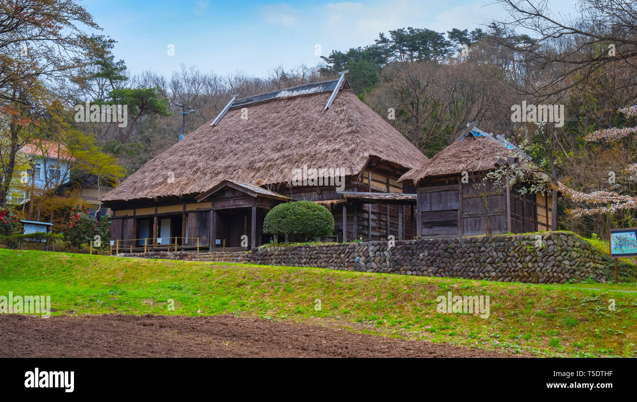 Kitakami, Japan - 22 April 2018: michinoku Folklore Dorf ist eine Fundgrube an historischen Häusern und folkloristische Artefakte. Die meisten Gebäude und Stockfoto