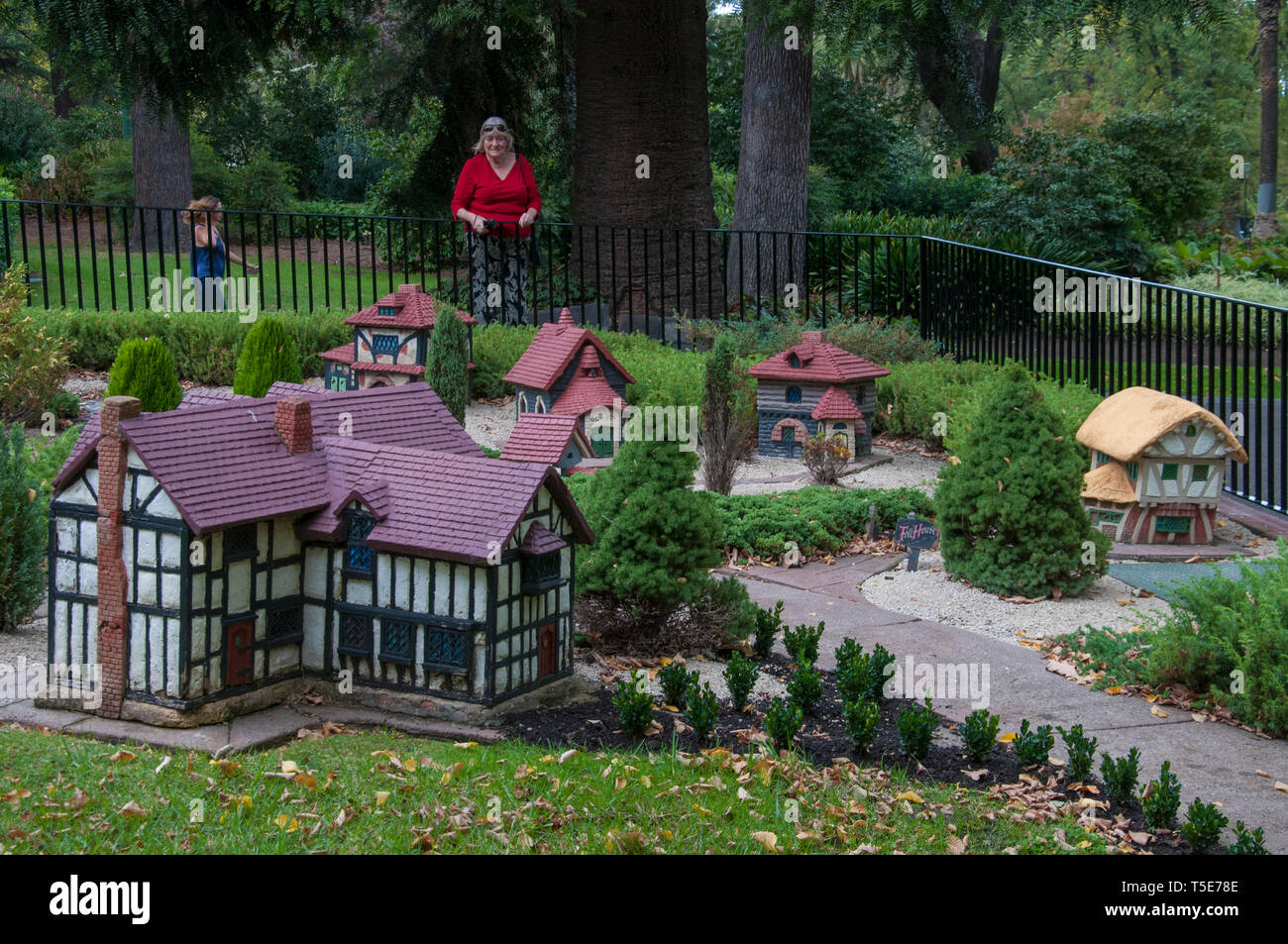 Modell Tudor Dorf in den Fitzroy Gardens, East Melbourne, Australien Stockfoto