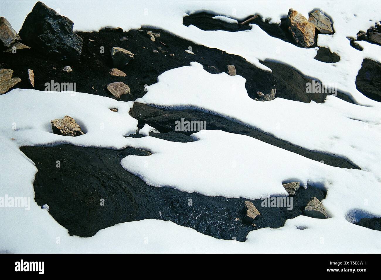 Sand und Schnee bilden natürliche Design Roopkund, Uttarakhand, Indien, Asien Stockfoto