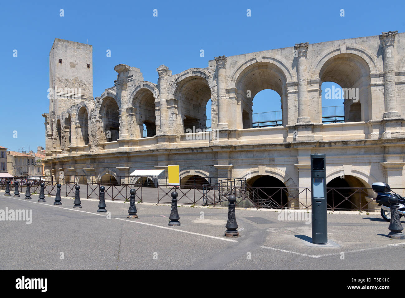 Das römische Amphitheater von Arles, einer Stadt und Gemeinde im Süden Frankreichs, im Département Bouches-du-Rhône, von denen es ist eine der Stockfoto