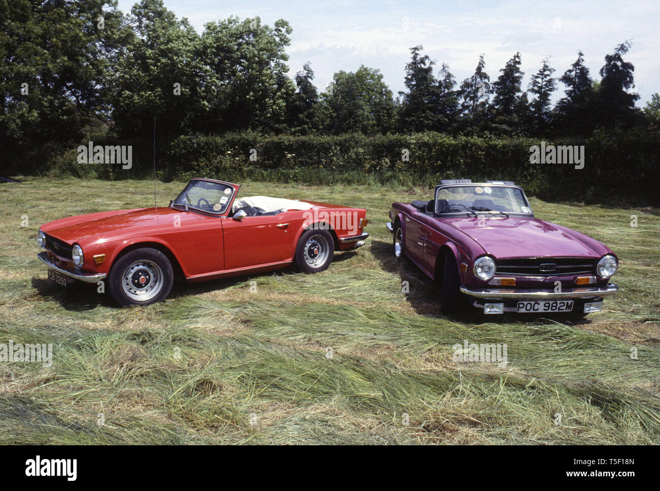 1968 Triumph TR6 und 1974 Triumph TR 6. Stockfoto