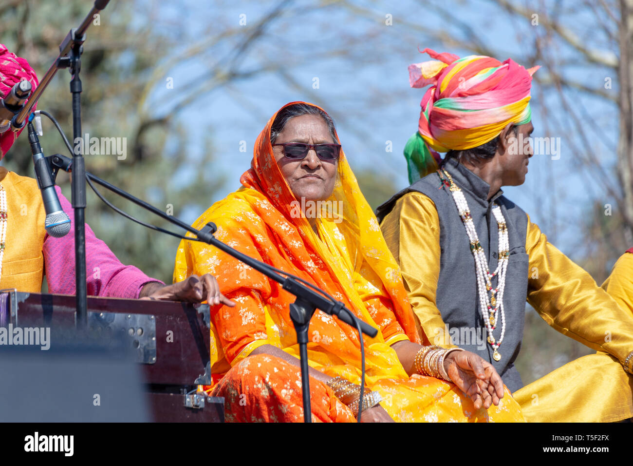 Farbe des Festival (Holi), die von den Indianern gefeiert wurde. Stockfoto