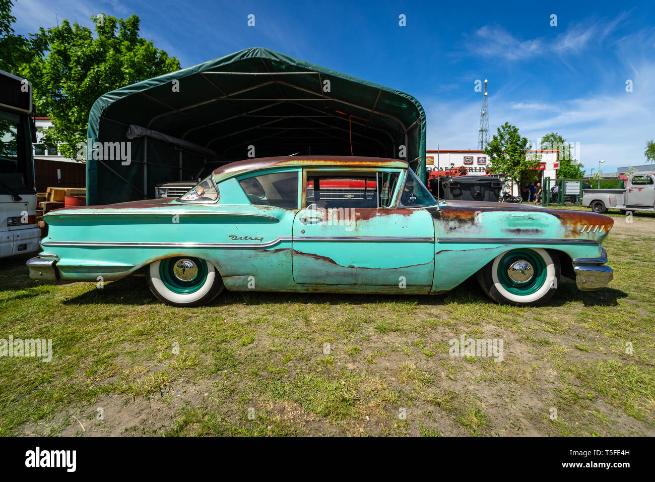 BERLIN - Mai 05, 2018: Full-size Auto Chevrolet Bel Air Coupé (dritte Generation). Stockfoto
