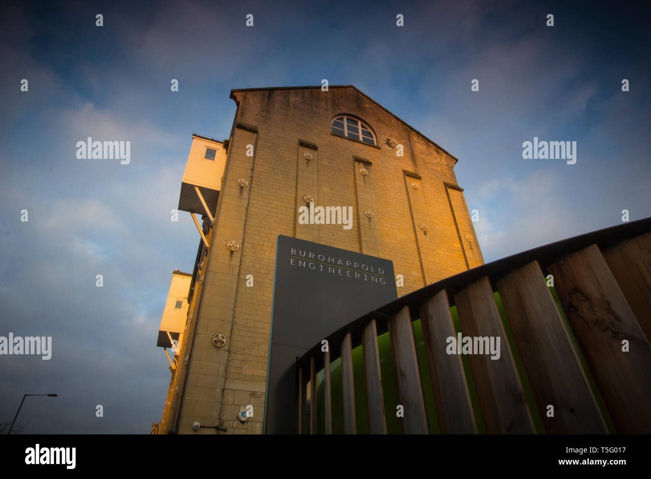 Historisches Camden Malthouse und Silo. Bath UNESCO World Heritage Centre, Somerset, Großbritannien Stockfoto