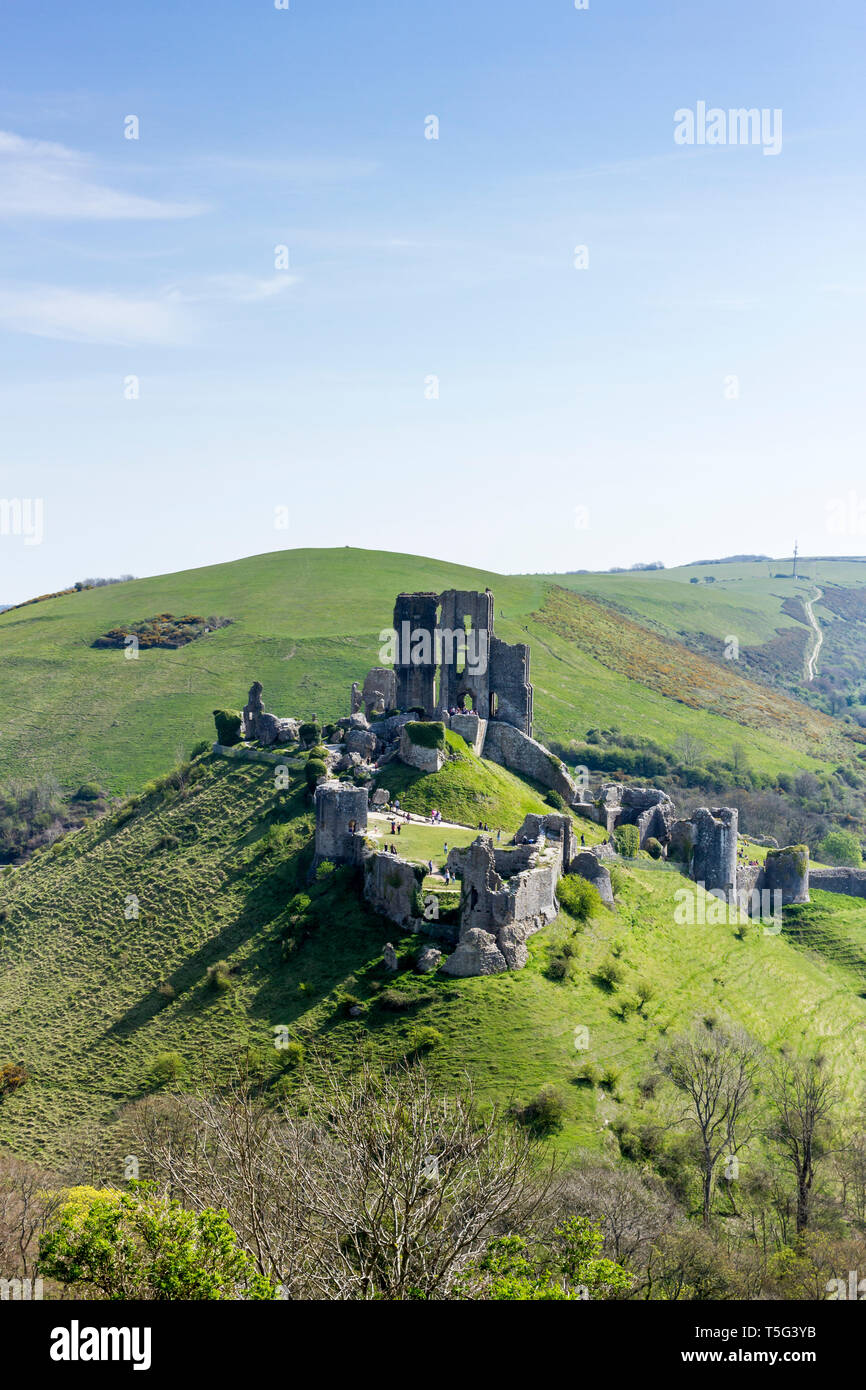 Anzeigen von Corfe Castle in Dorset, England, Großbritannien Stockfoto