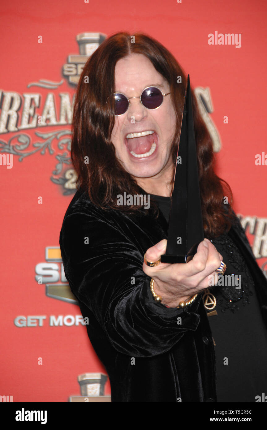 LOS ANGELES, Ca. Oktober 07, 2006: OZZY OZBOURNE - mit Scream Rock unsterblichen Award verliehen - an der Spike TV Scream Awards 2006 im Pantages Theater, Hollywood. Bild: Paul Smith/Featureflash Stockfoto