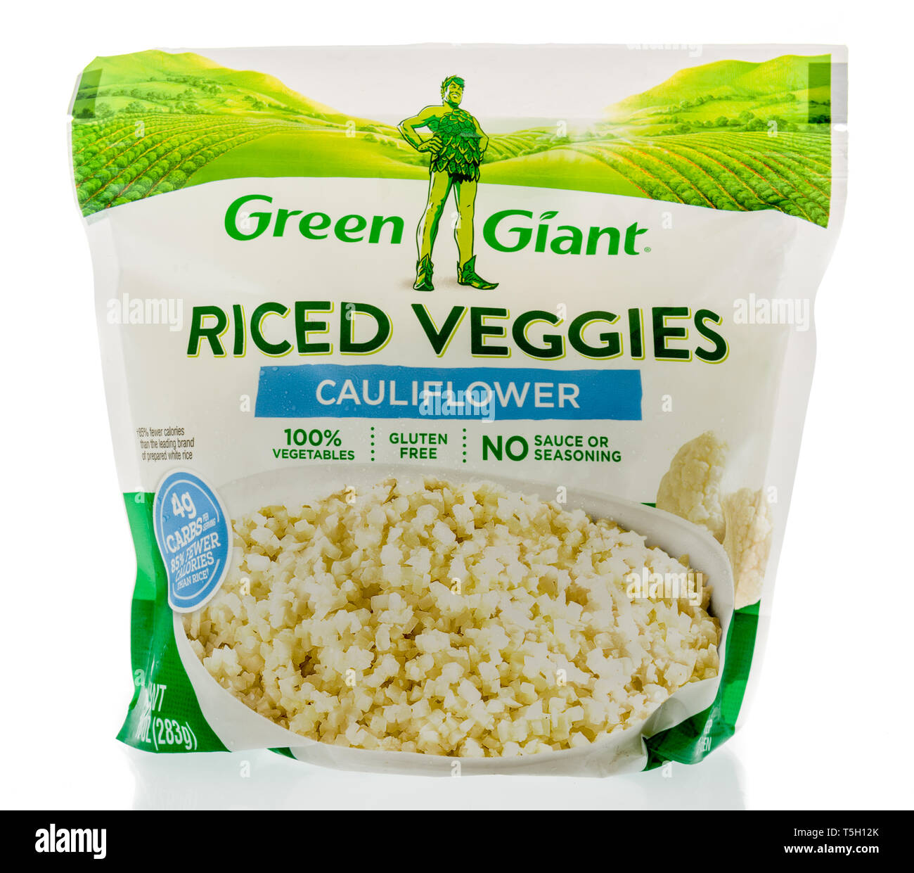 Winneconne, WI - 22. April 2019: ein Paket von grüner Riese Gemüse Blumenkohl gefrorenes Gemüse auf einem isolierten Hintergrund riced Stockfoto