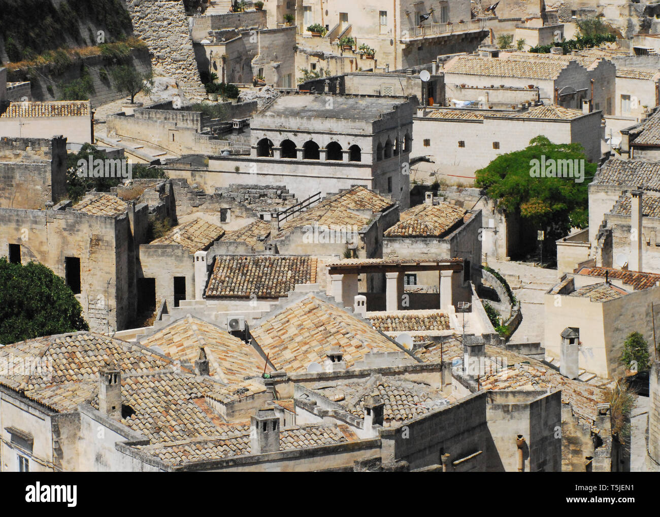 Matera, Italien ist das hervorstechendste, intakte Beispiel für eine primitive Siedlung in den Mittelmeerraum, und stammt aus der Altsteinzeit. Stockfoto