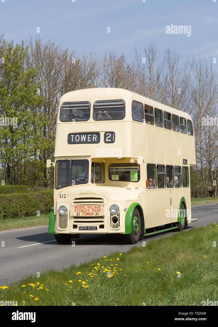 Ex Blackpool Corporation 1967 Leyland Titan PD 3/11 Double Deck Bus auf eine erhaltene Bus Passagier service zwischen Brough und Kirkby Stephen, Cumbria, Großbritannien. Stockfoto