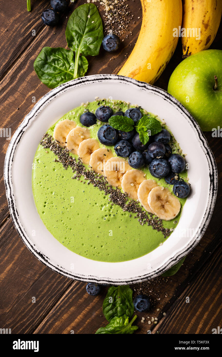 Fruhstuck Detox Green Smoothie Stockfotografie Alamy