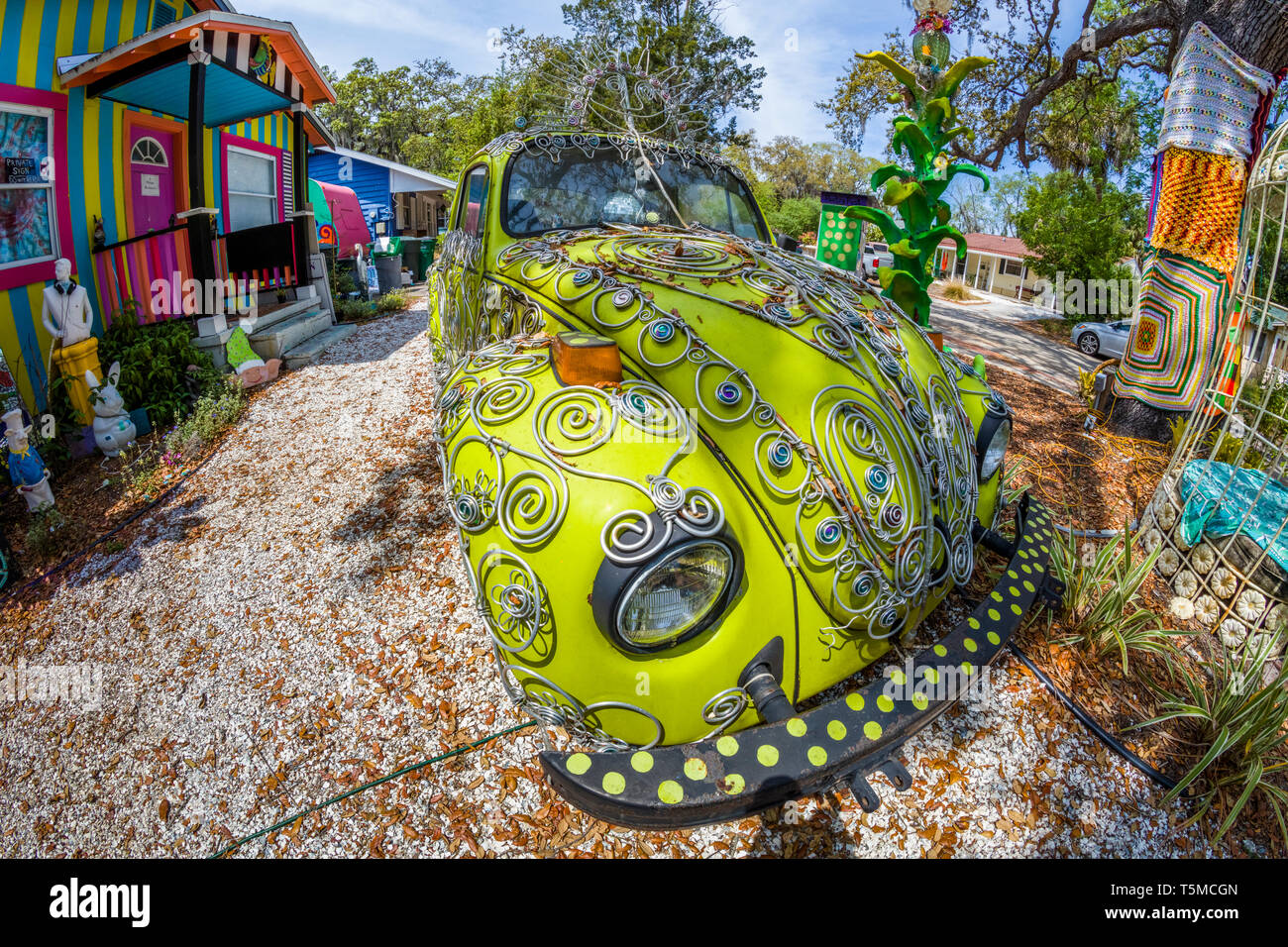 Bunte funky Safety Harbor Kunst und Musik Center oder SHAMC in Safety Harbor Florida Stockfoto