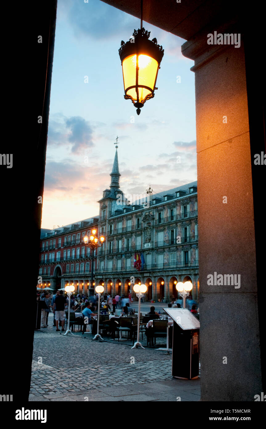 Plaza Mayor, Nachtansicht. Madrid, Spanien. Stockfoto