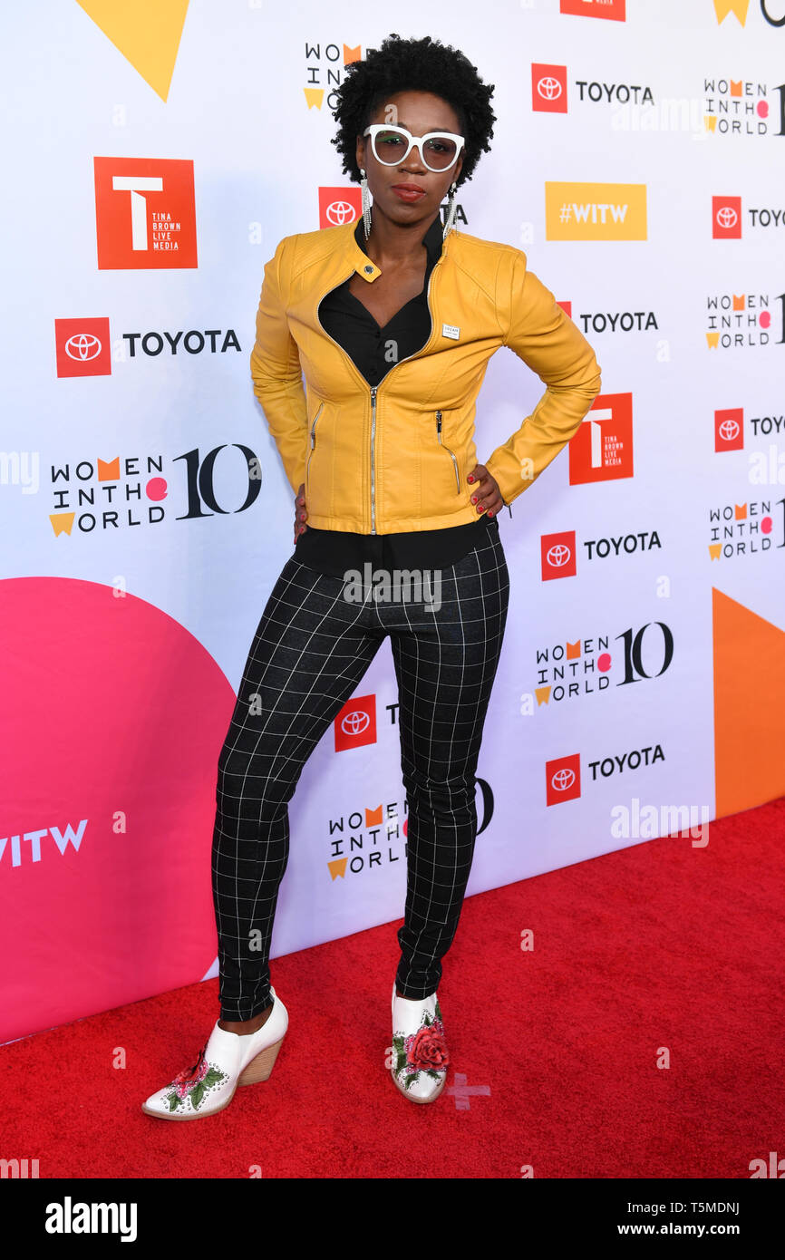 10. jährlichen Frauen in den Weltgipfel, Ankünfte, New York, USA - 10. Apr 2019 - Freude Buolamwini Stockfoto