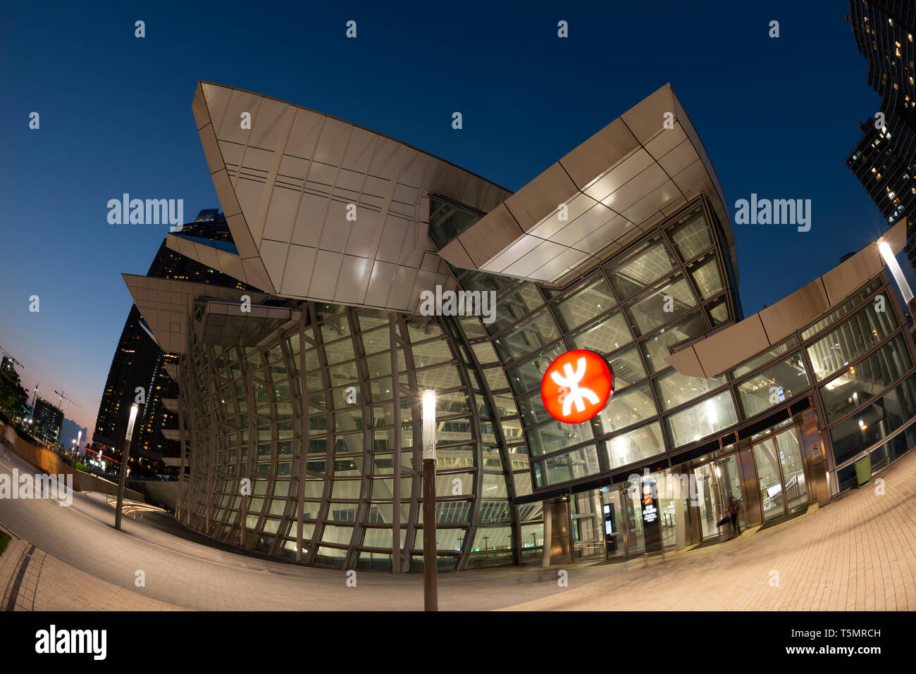 Die neue West Kowloon Express Rail Link-Hong Kong Hauptbahnhof nach China, Hong Kong, China. Stockfoto