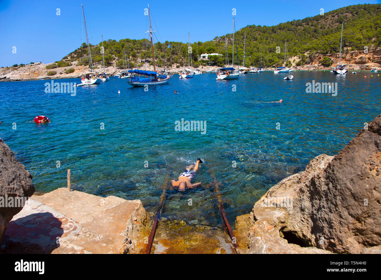 Cala Salada Strand. Santa Agnés de Corona. Ibiza. Balearen. Spanien. Stockfoto