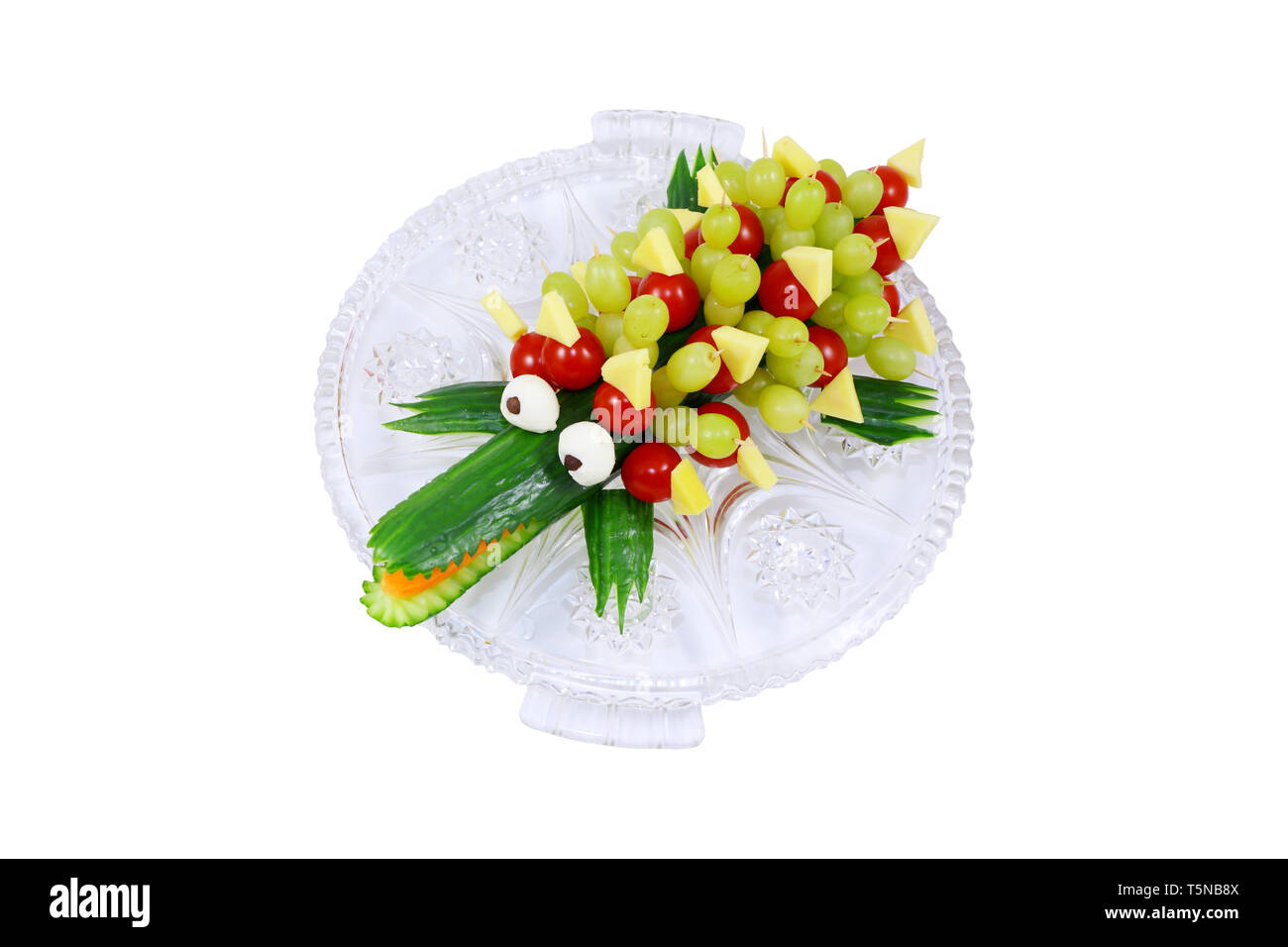 Gurke Krokodil - Krokodil aus einer Gurke geschnitzt Stockfoto