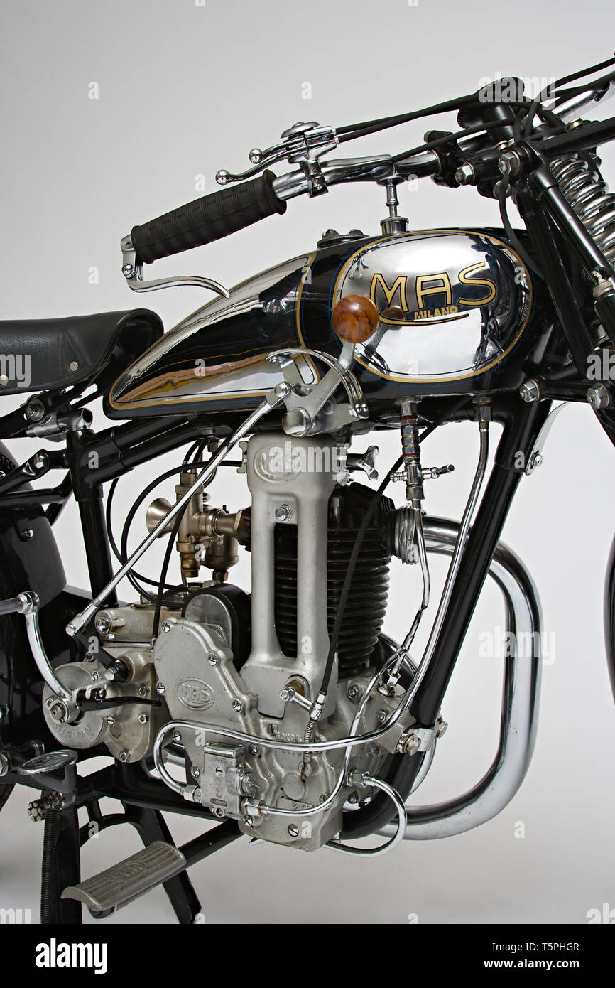 Moto d'epoca Mas 109 L - 175 cc Marca: Mas modello: 109 L nazione: Italia - Milano Anno: 1932 condizioni: restaurata cilindrata: 174 (al Stockfoto