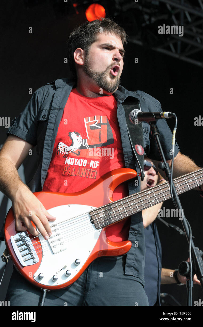 Carlos Gutierrez von Muyayo Rif durchführen an den WOMAD-Festival, Charlton Park, UK, 26. Juli 2014. Stockfoto