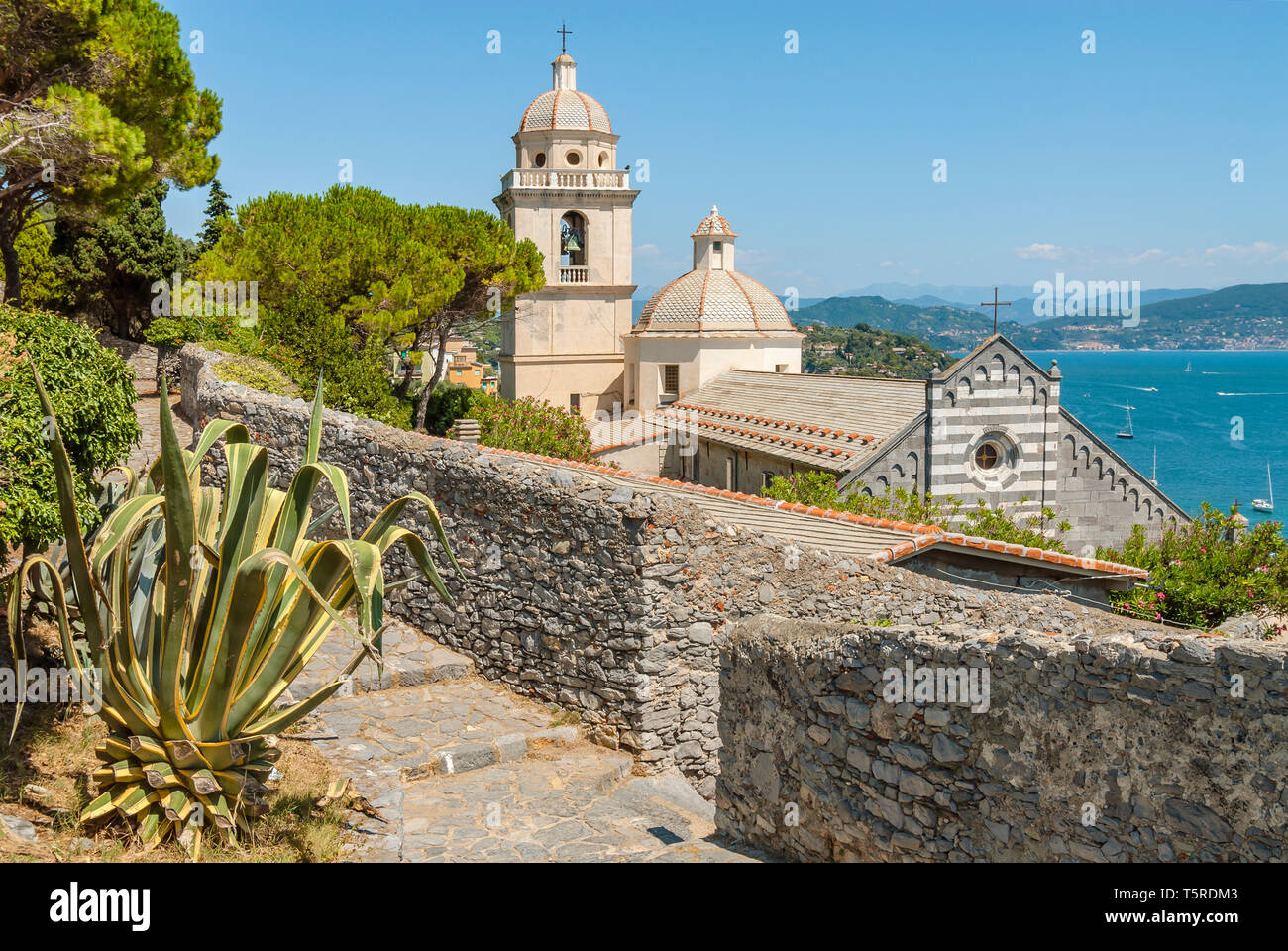 Kirche Chiesa San Lorenzo in Porto Venere in Ligurien, Nordwest-Italien Stockfoto
