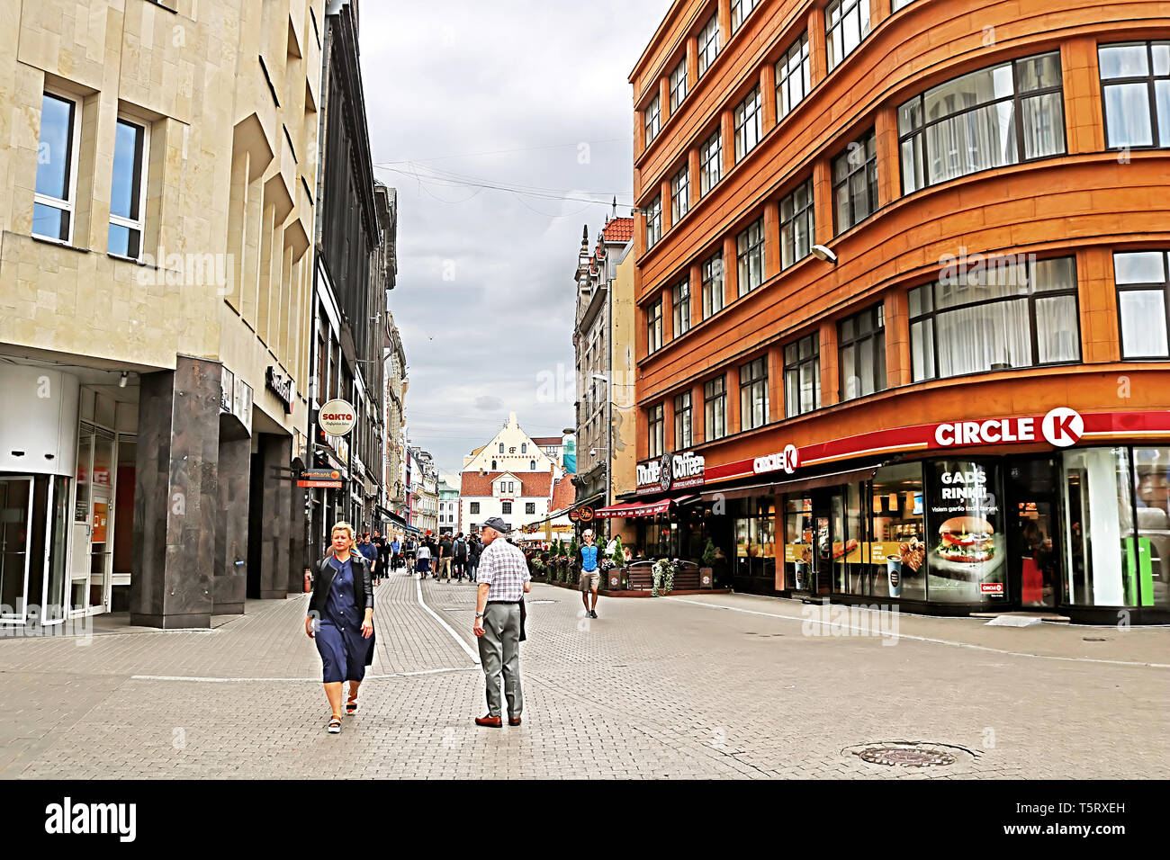 RIGA, Lettland - 28. AUGUST 2018: Ansicht der Kalku Street Stockfoto