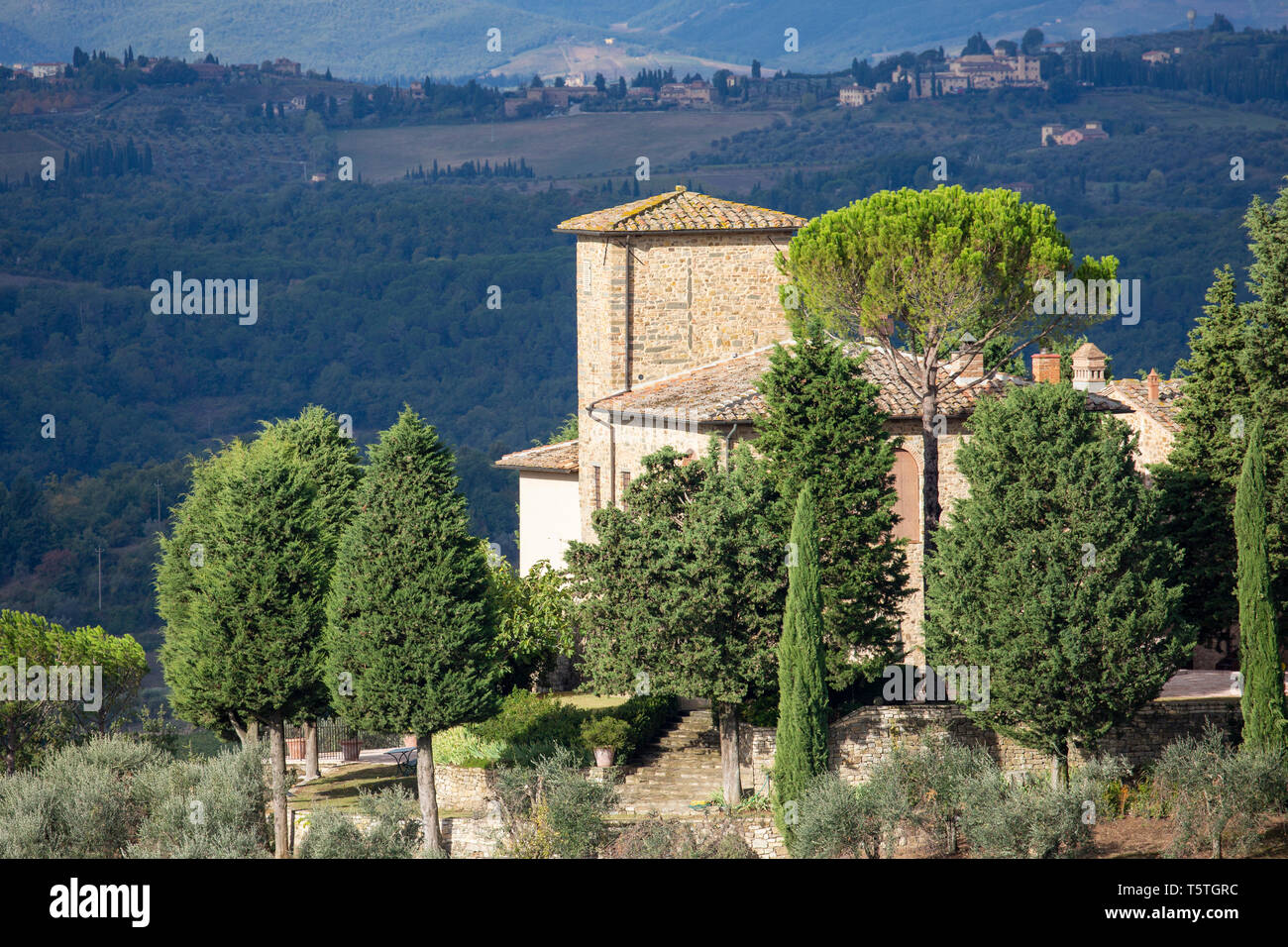 Traditionelle Toskanische Bauernhaus Umgeben Von Landschaft Im