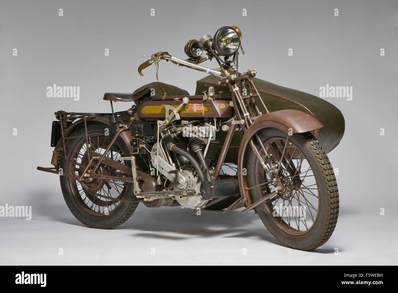 Moto d'epoca Condor Seitenwagen. Di fabbricazione elvetica, 1000 cc., anno 1924, raggiungeva ich 120 Kmh. Montava un Motore MAG della Motosacoche eine valvol Stockfoto