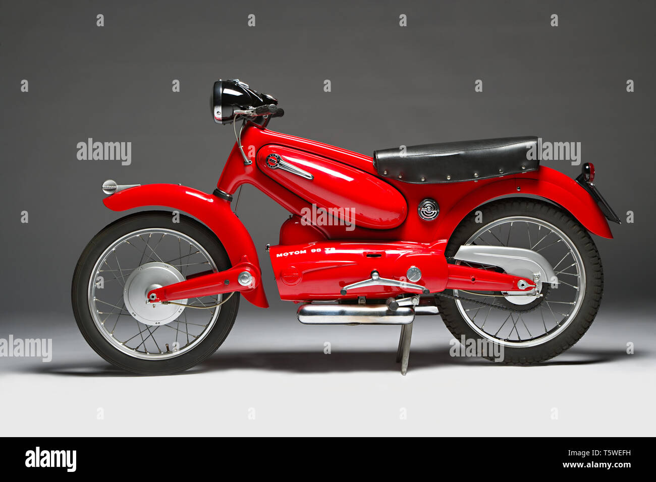 Moto d'epoca Motom Motom 98 TS Marca: modello: 98 TS nazione: Italia - Milano Anno: 1955 condizioni: restaurata cilindrata: 98 cc. (Al Stockfoto