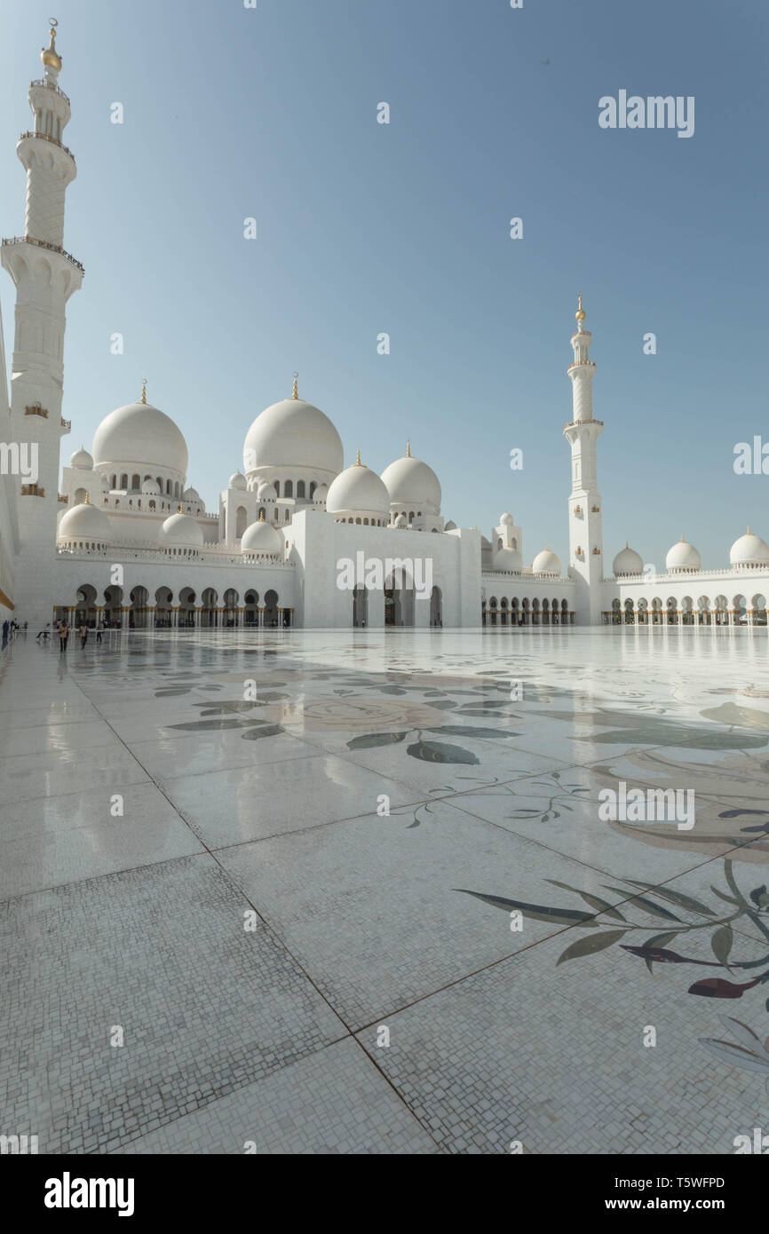 Scheich Zayed Bin Sultan Al Nahyan Moschee in Abu Dhabi, Vereinigte Arabische Emirate, Naher Osten Stockfoto