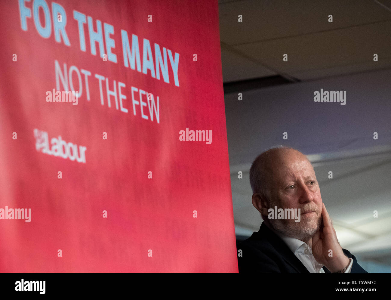 Andy McDonald M.P. Schatten Verkehrsminister in einer Rede auf der Labour Party Rally in Nottinghamshire, England, Großbritannien Stockfoto