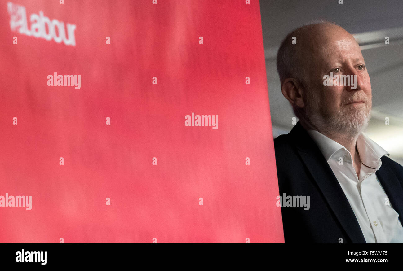 Andy McDonald M.P. Schatten Verkehrsminister in einer Rede auf der Labour Party Rally in Nottinghamshire, England, Großbritannien Stockfoto