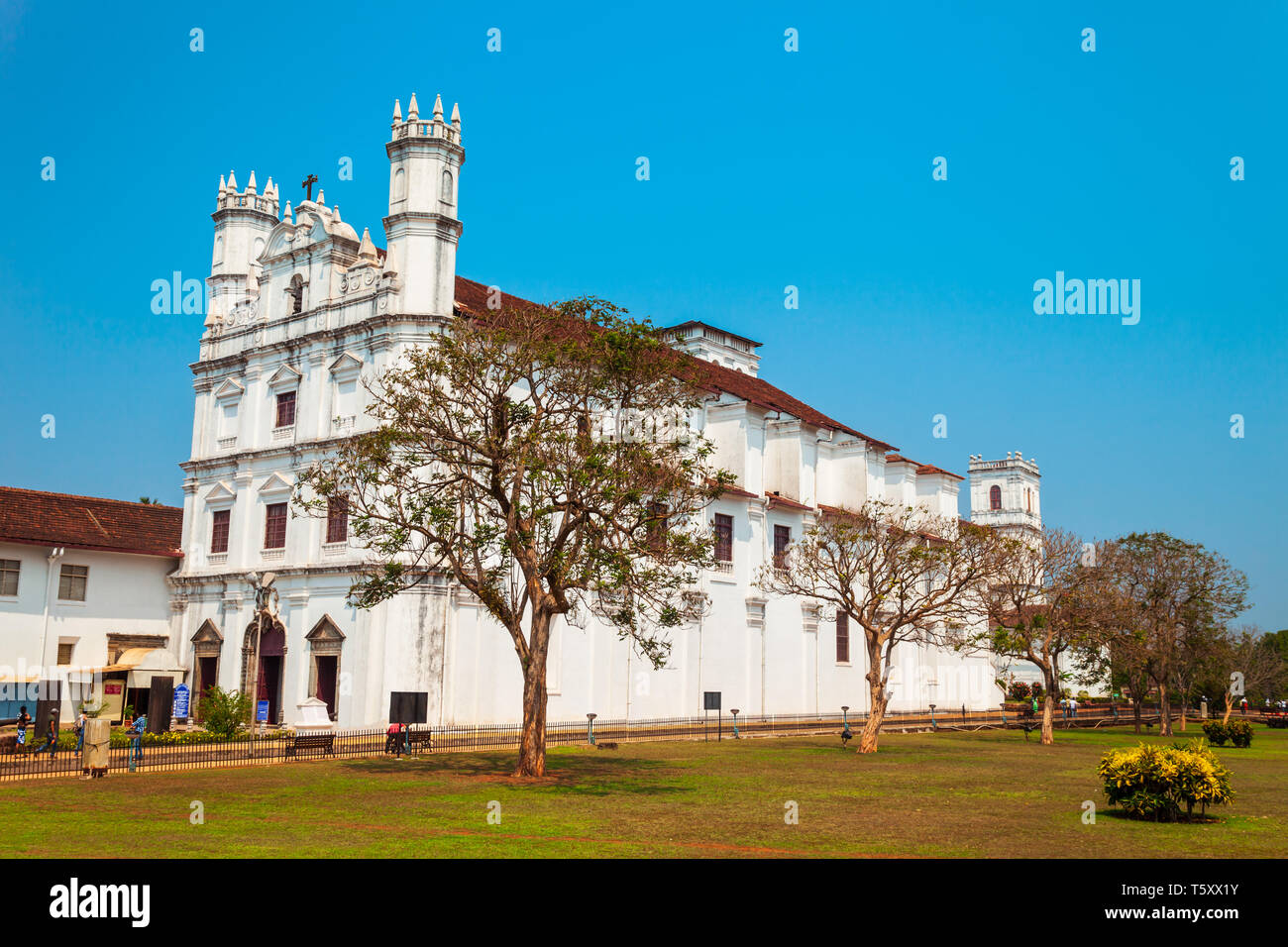 Die Kirche des Hl. Franziskus von Assisi ist eine römisch-katholische Kirche in Alt Goa in Indien Stockfoto