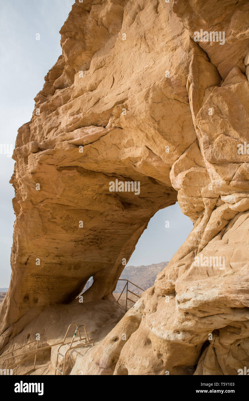 Die bögen Rock in timna Nationalpark im Süden von Israel in der Nähe von Eilta Stockfoto