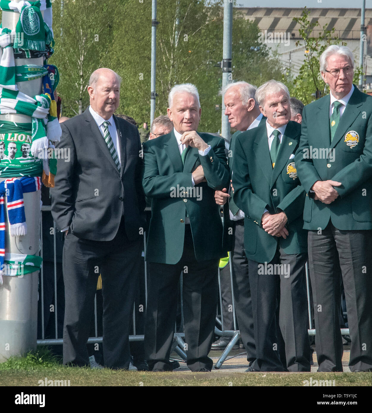 GLASGOW, Schottland - 27 April 2019: Der Lissabonner Löwen zahlen, um ihren Respekt zu ihrer Mannschaftskameraden den späten Billy McNeill. Stockfoto