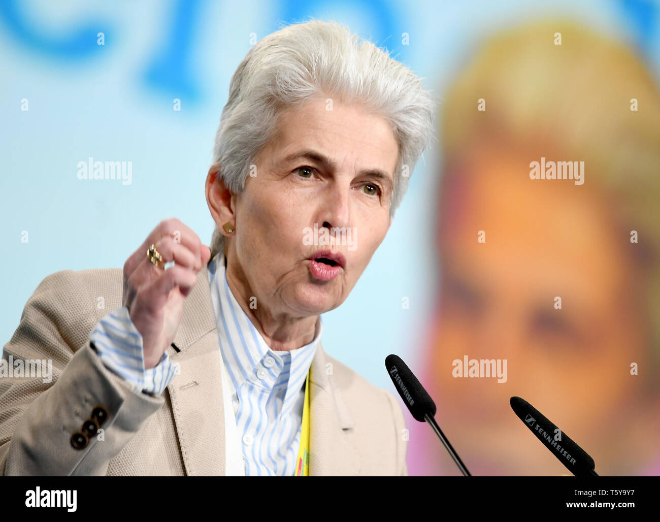 Berlin, Deutschland. 27 Apr, 2019. Marie-Agnes Strack-Zimmermann, stellvertretender Bundesvorsitzender der FDP, wird am 70. FDP-Bundesparteitag in der politischen Debatte der Frauen sprechen. Quelle: Britta Pedersen/dpa-Zentralbild/dpa/Alamy leben Nachrichten Stockfoto