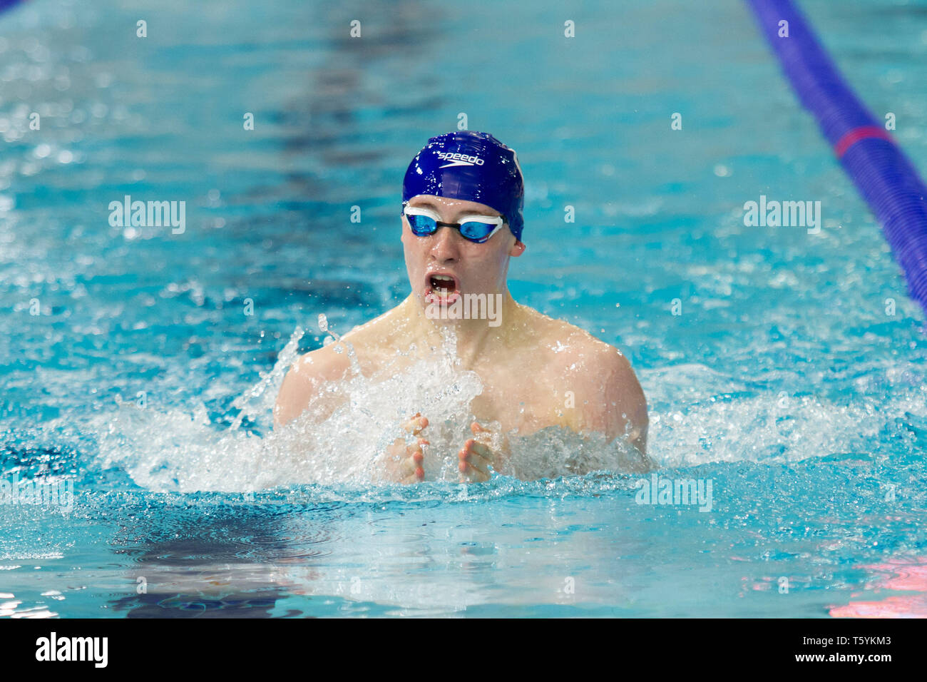 Großbritanniens Gavin Roberts in Aktion während der Men's Multi-Klasse 100 Meter brustschwimmen World Series Finals, bei Tag 3 der 2019 britische Para-Swimming internationale Treffen, in Tollcross International Swimming Center. Stockfoto