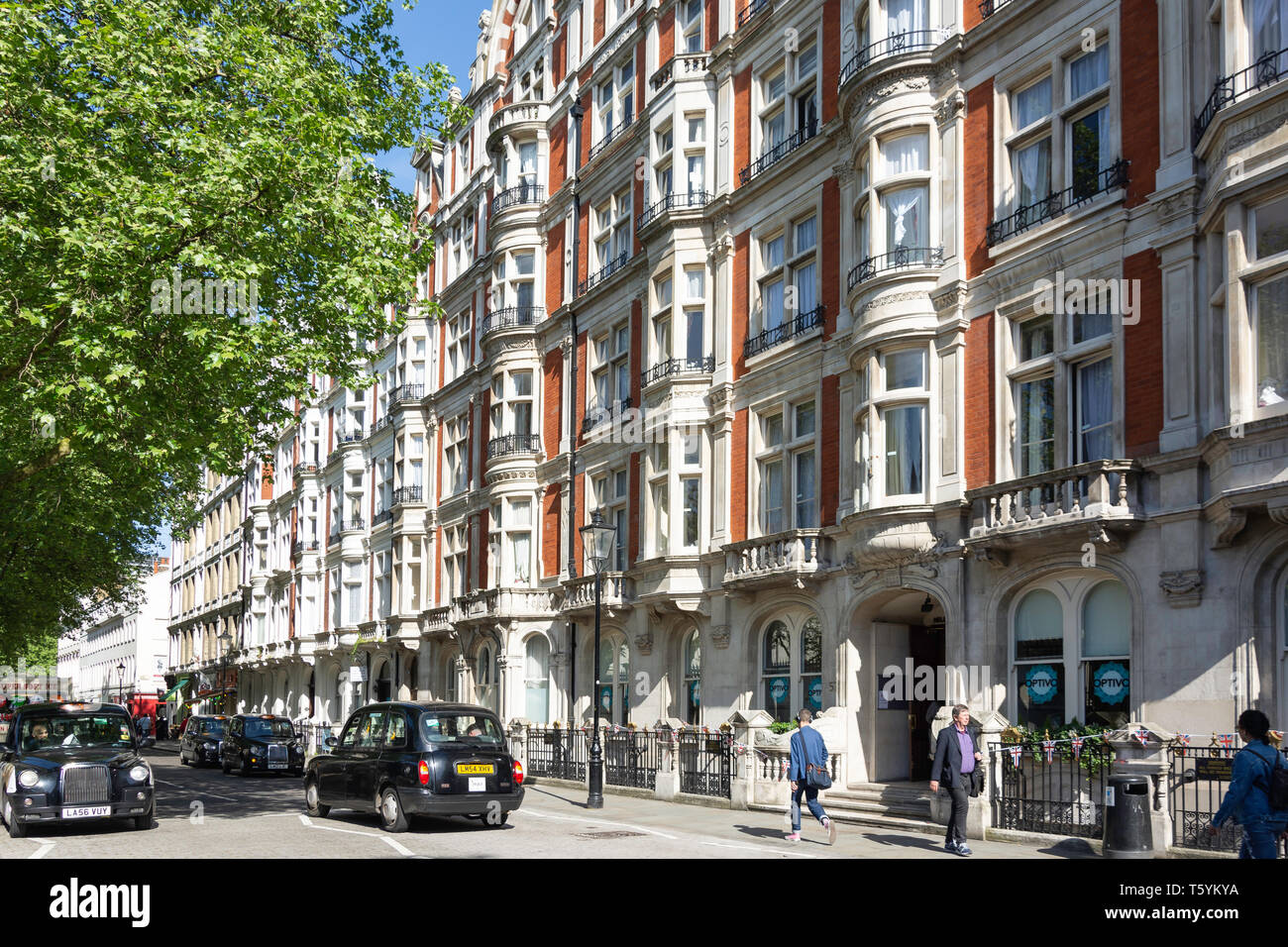 Helen Graham House, Great Russell Street, Bloomsbury, London, England, Vereinigtes Königreich Stockfoto