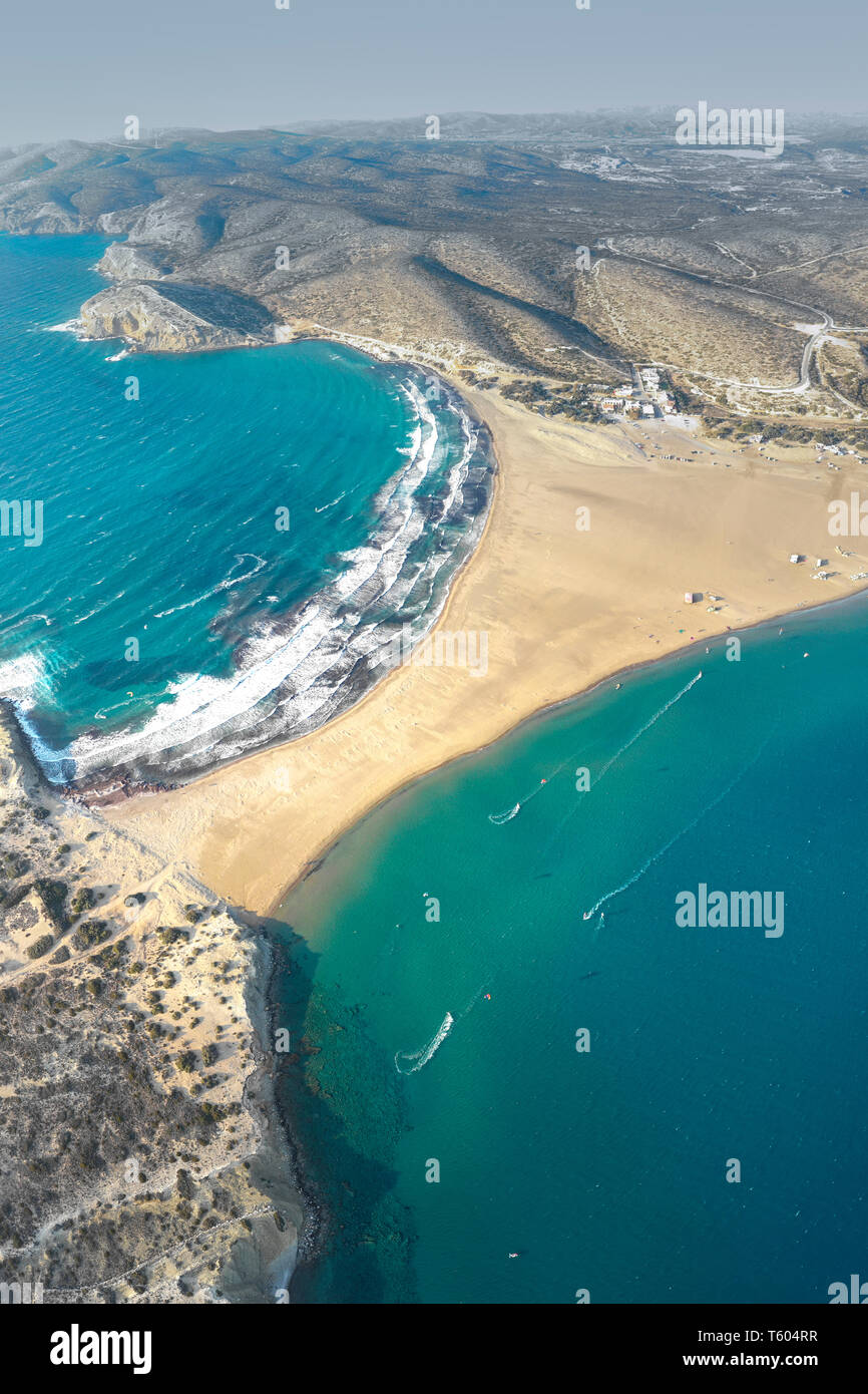 Griechenland, Rhodos Prassonissi Halbinsel, ein beliebter Ort für Wassersport, aufgrund der hohen windströmungen Stockfoto