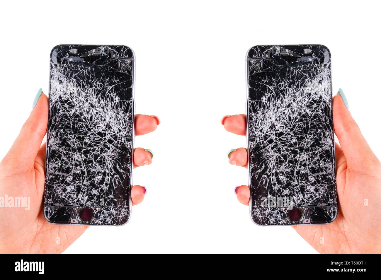 Frau Hand, die moderne mobile Smartphone zerbrochenes Display und Schäden. Handy abgestürzt und Kratzer. Gerät zerstört. Smash Gadget, Reparatur benötigen. Iso Stockfoto