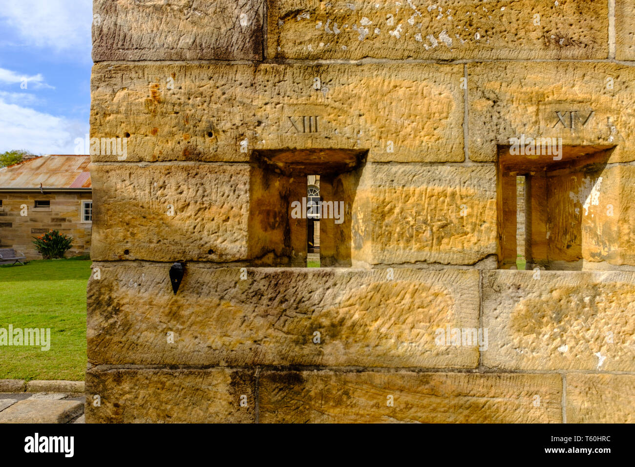 Cockatoo Island Sydney, Australien, Detail der historischen Stein Gefängnis von Sträflingen für Einzelhaft von Gefangenen gebaut in 1800 s Stockfoto