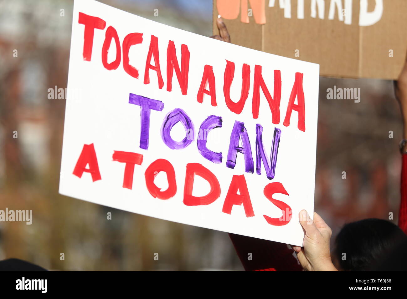 Zeichen im Washington Square Park für die Frau Tag Stockfoto