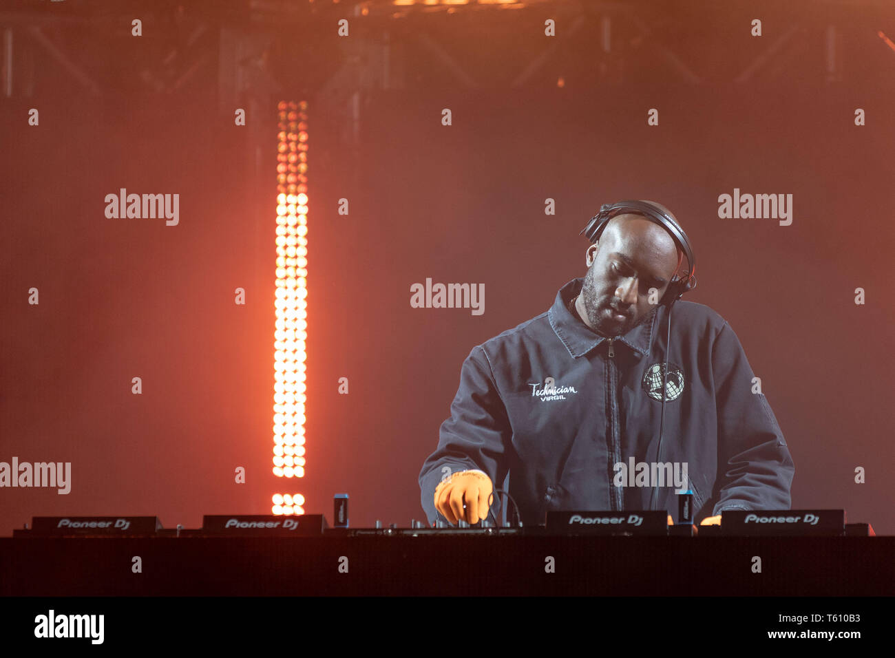 April 27, 2019 - Virginia Beach, Virginia, USA - VIRGIL ABLOH während der Eröffnungs-etwas Im Wasser Musik Festival in Virginia Beach, Virginia (Bild: © Daniel DeSlover/ZUMA Draht) Stockfoto