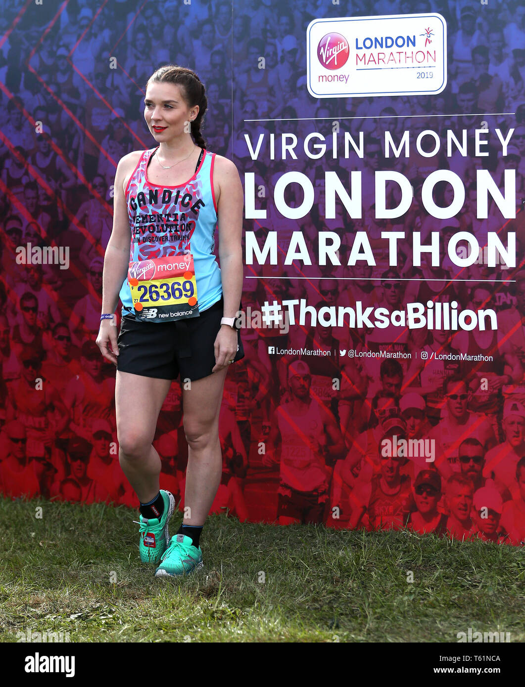 Candice Braun vor der 2019 Virgin Money London Marathon. Stockfoto