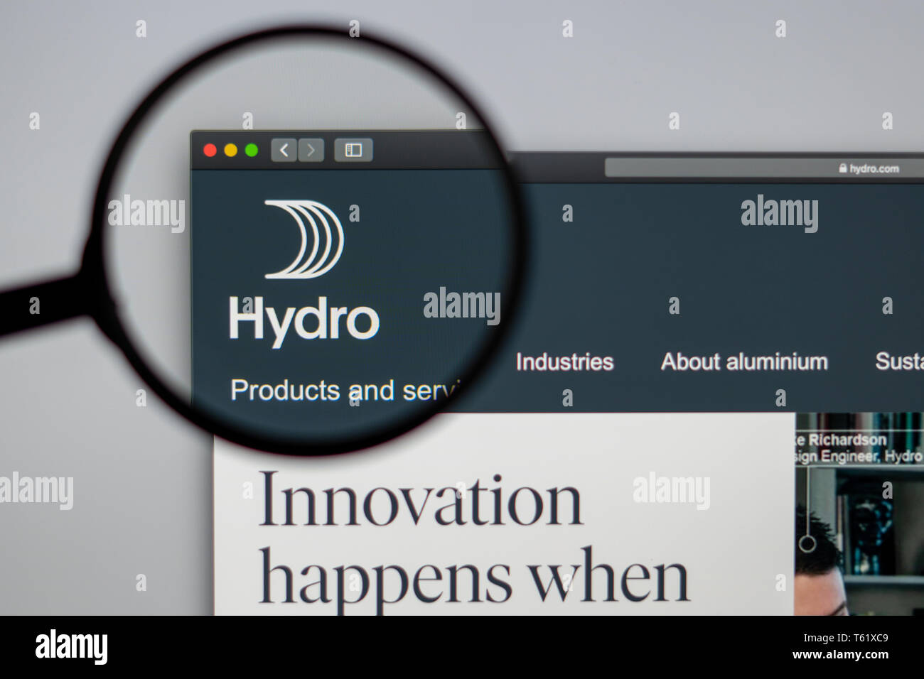 Hydro Startseite. Nahaufnahme von Hydro-Logo. Kann als illustrative für Medien oder anderen Websites gut für info Konzept verwendet werden. Stockfoto