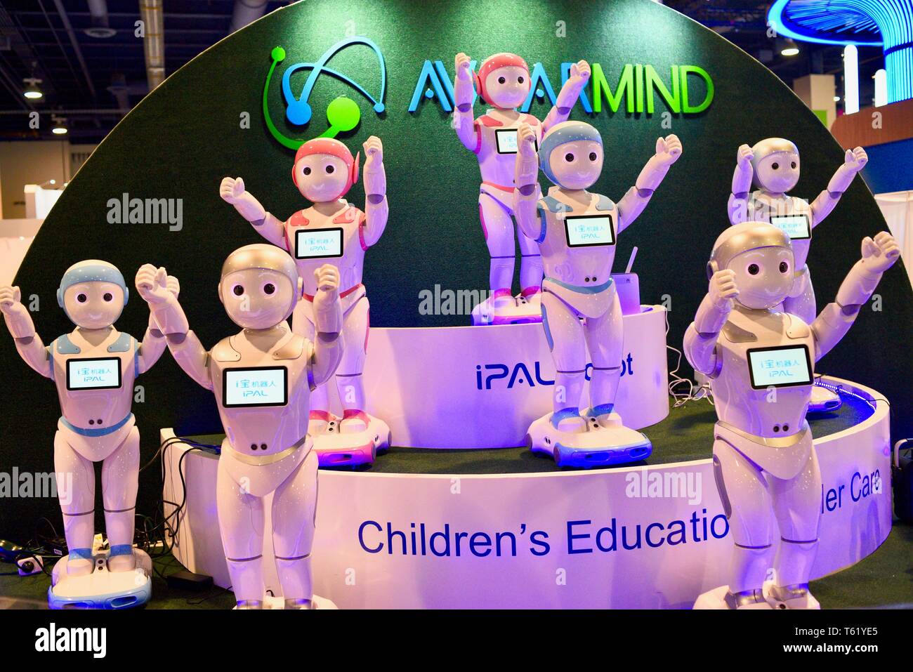 Die iPal AvatarMind niedlich, Humanoide, reale Roboter für Kinder, Altenpflege, die auf der CES (Consumer Electronics Show) in Las Vegas, USA Stockfoto