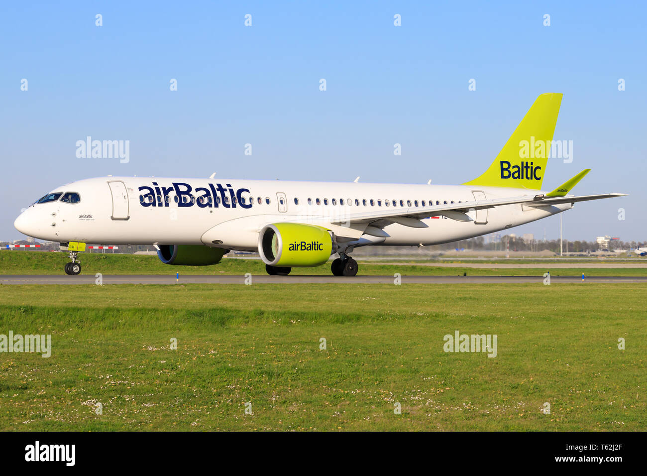 Amsterdam/Niederlande Mai 26, 2019: AirBaltice 220 Der letzte Flug am Flughafen Amsterdam. Stockfoto