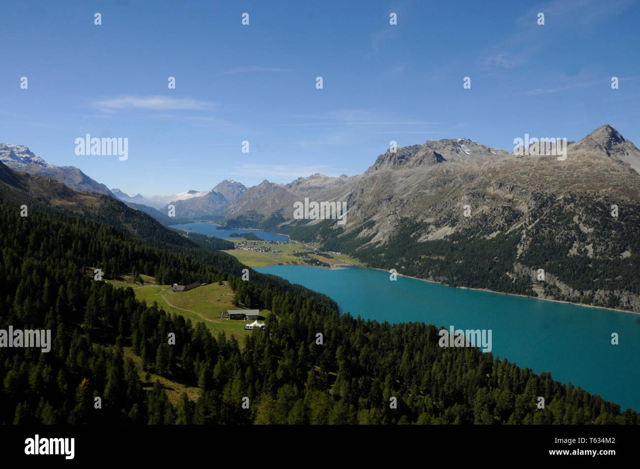 Schweizer Alpen: das Oberengadin mit dem Gletscher Seen Sils und Silvaplana Stockfoto