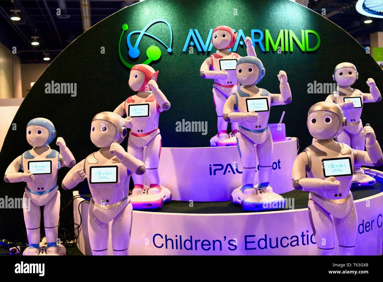 Die iPal AvatarMind niedlich, Humanoide, reale Roboter für Kinder, Altenpflege, die auf der CES (Consumer Electronics Show) in Las Vegas, USA Stockfoto